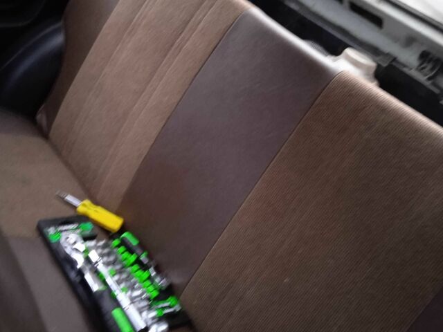 Білий ЗАЗ 1102 Таврія, об'ємом двигуна 1.1 л та пробігом 100 тис. км за 366 $, фото 8 на Automoto.ua