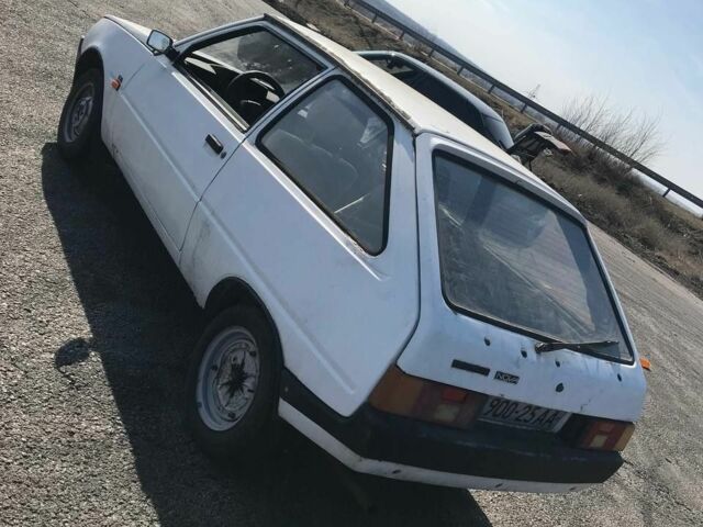 ЗАЗ 1102 Таврия 1992 в Днепре (Днепропетровске) на Automoto.ua Белый ЗАЗ 1102 Таврия, объемом двигателя 0 л и пробегом 2 тыс. км за 550 $, фото 3 на Automoto.ua