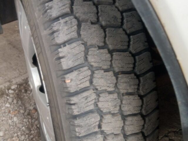 Белый ЗАЗ 1102 Таврия, объемом двигателя 1.1 л и пробегом 250 тыс. км за 614 $, фото 2 на Automoto.ua