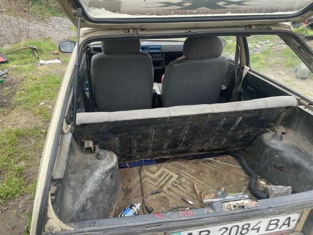 Білий ЗАЗ 1102 Таврія, об'ємом двигуна 0 л та пробігом 777 тис. км за 256 $, фото 4 на Automoto.ua