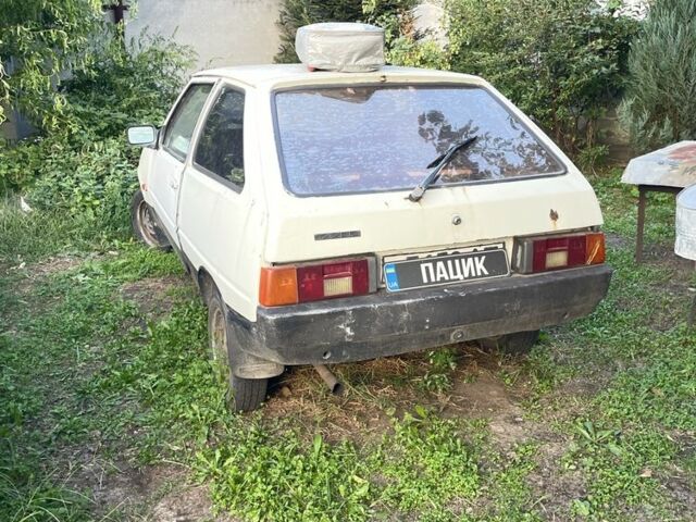 Білий ЗАЗ 1102 Таврія, об'ємом двигуна 1.3 л та пробігом 1000 тис. км за 316 $, фото 4 на Automoto.ua