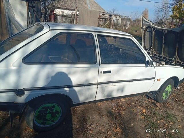 Белый ЗАЗ 1102 Таврия, объемом двигателя 1 л и пробегом 1000 тыс. км за 405 $, фото 1 на Automoto.ua