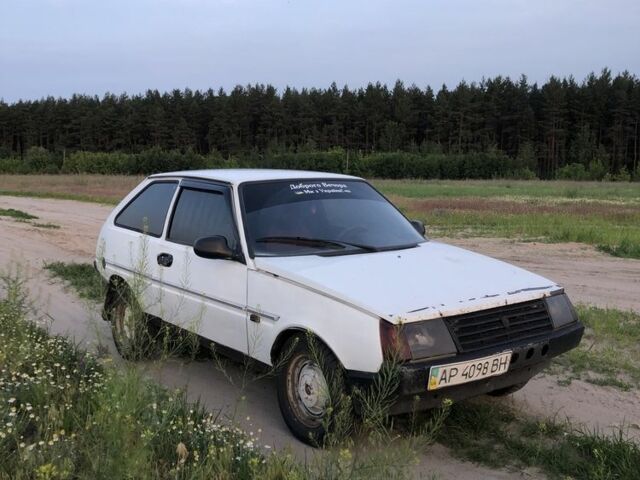 Белый ЗАЗ 1102 Таврия, объемом двигателя 0 л и пробегом 3 тыс. км за 363 $, фото 2 на Automoto.ua
