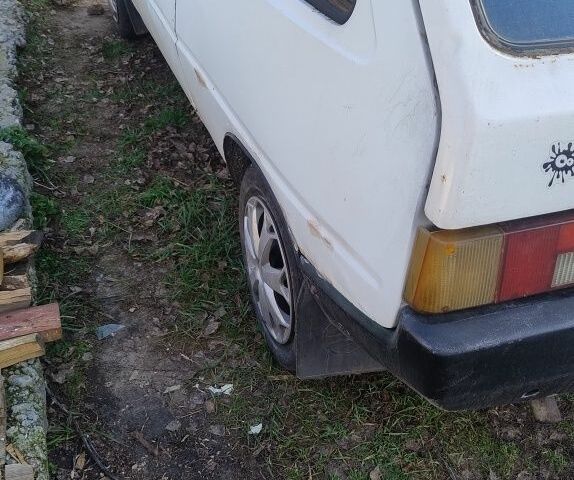 Білий ЗАЗ 1102 Таврія, об'ємом двигуна 1 л та пробігом 90 тис. км за 355 $, фото 5 на Automoto.ua