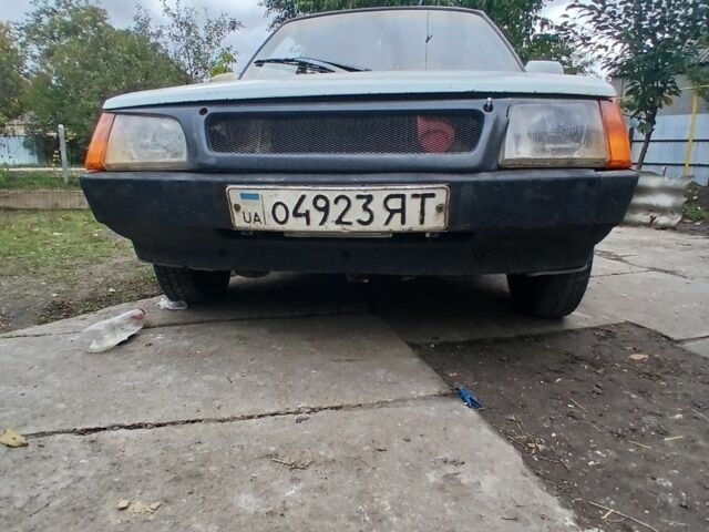 ЗАЗ 1102 Таврия 1994 в Кропивницком (Кировограде) на Automoto.ua Белый ЗАЗ 1102 Таврия, объемом двигателя 0 л и пробегом 90 тыс. км за 600 $, фото 3 на Automoto.ua