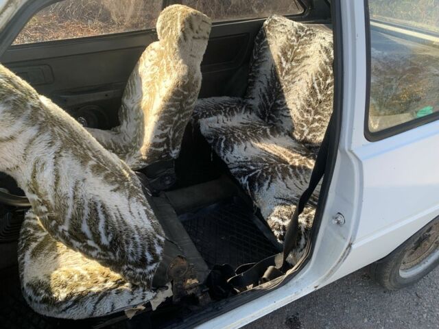 Білий ЗАЗ 1102 Таврія, об'ємом двигуна 1.3 л та пробігом 100 тис. км за 691 $, фото 5 на Automoto.ua