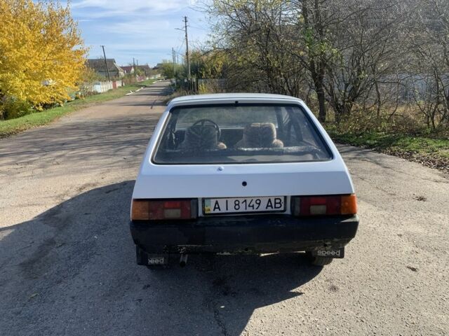 Білий ЗАЗ 1102 Таврія, об'ємом двигуна 1.3 л та пробігом 100 тис. км за 691 $, фото 3 на Automoto.ua