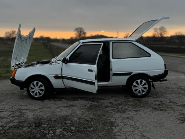 Белый ЗАЗ 1102 Таврия, объемом двигателя 1.2 л и пробегом 80 тыс. км за 757 $, фото 9 на Automoto.ua
