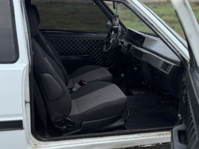 Белый ЗАЗ 1102 Таврия, объемом двигателя 1.2 л и пробегом 80 тыс. км за 757 $, фото 14 на Automoto.ua