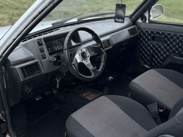 Белый ЗАЗ 1102 Таврия, объемом двигателя 1.2 л и пробегом 80 тыс. км за 757 $, фото 12 на Automoto.ua