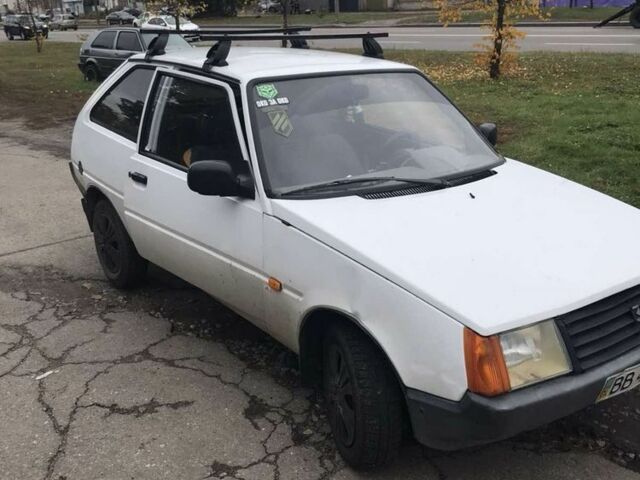 Белый ЗАЗ 1102 Таврия, объемом двигателя 0 л и пробегом 100 тыс. км за 650 $, фото 4 на Automoto.ua