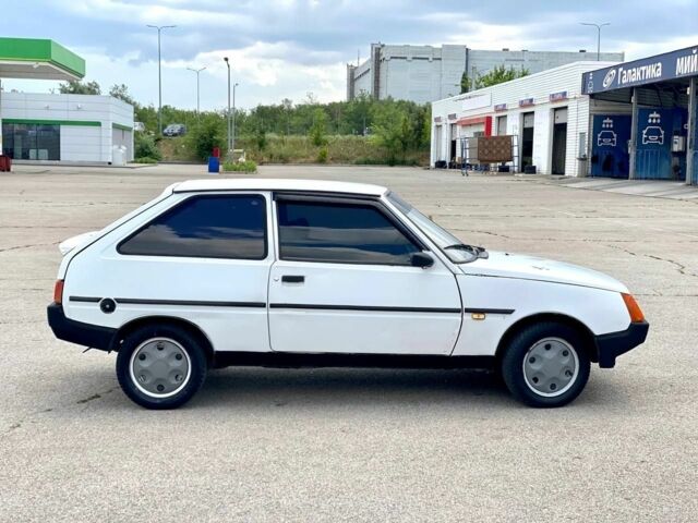 Білий ЗАЗ 1102 Таврія, об'ємом двигуна 1.2 л та пробігом 170 тис. км за 700 $, фото 4 на Automoto.ua