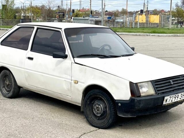 Білий ЗАЗ 1102 Таврія, об'ємом двигуна 1.1 л та пробігом 250 тис. км за 400 $, фото 1 на Automoto.ua