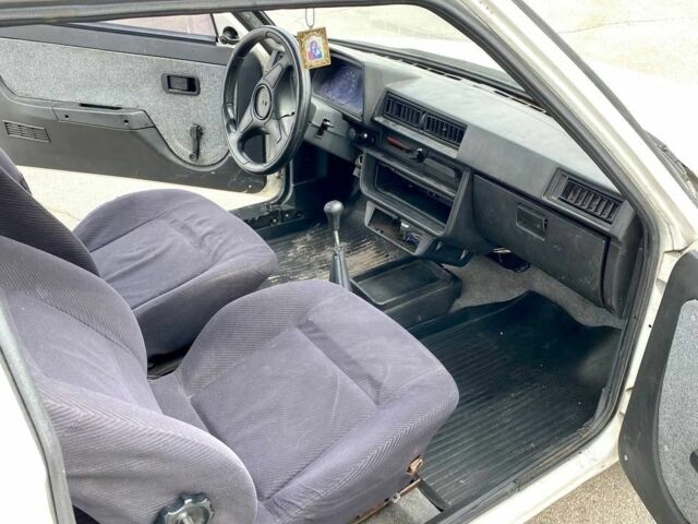 Білий ЗАЗ 1102 Таврія, об'ємом двигуна 1.1 л та пробігом 250 тис. км за 400 $, фото 13 на Automoto.ua