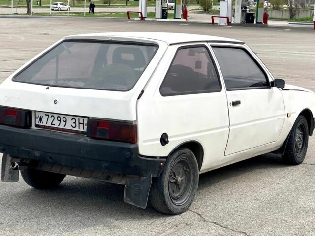 Білий ЗАЗ 1102 Таврія, об'ємом двигуна 1.1 л та пробігом 250 тис. км за 400 $, фото 5 на Automoto.ua