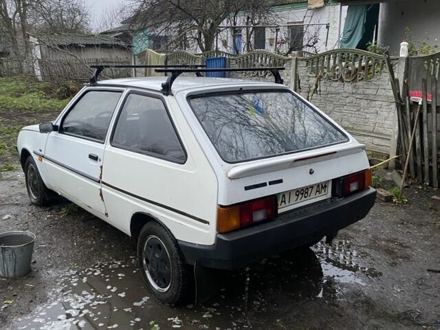Белый ЗАЗ 1102 Таврия, объемом двигателя 1.2 л и пробегом 110 тыс. км за 700 $, фото 1 на Automoto.ua