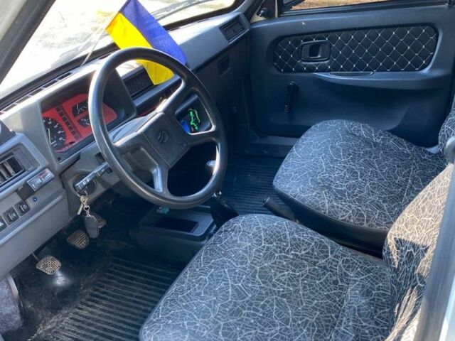 Белый ЗАЗ 1102 Таврия, объемом двигателя 1.2 л и пробегом 130 тыс. км за 1700 $, фото 4 на Automoto.ua