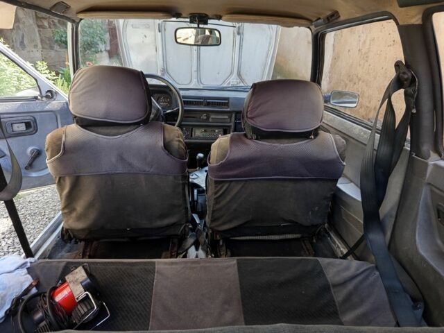 Белый ЗАЗ 1102 Таврия, объемом двигателя 1.1 л и пробегом 190 тыс. км за 400 $, фото 4 на Automoto.ua