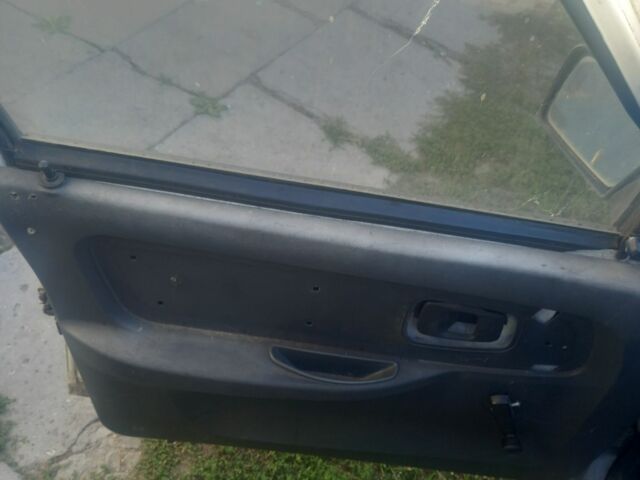 Білий ЗАЗ 1102 Таврія, об'ємом двигуна 0 л та пробігом 120 тис. км за 286 $, фото 3 на Automoto.ua