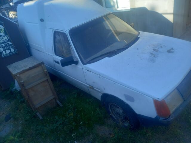 Білий ЗАЗ 1102 Таврія, об'ємом двигуна 0 л та пробігом 120 тис. км за 286 $, фото 1 на Automoto.ua