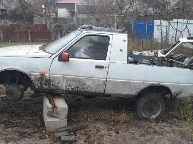 Белый ЗАЗ 1102 Таврия, объемом двигателя 1.2 л и пробегом 230 тыс. км за 355 $, фото 3 на Automoto.ua