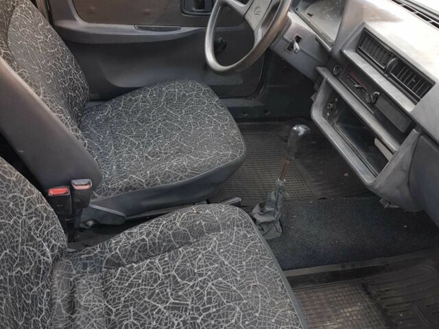 Белый ЗАЗ 1102 Таврия, объемом двигателя 1.2 л и пробегом 150 тыс. км за 35000 $, фото 4 на Automoto.ua