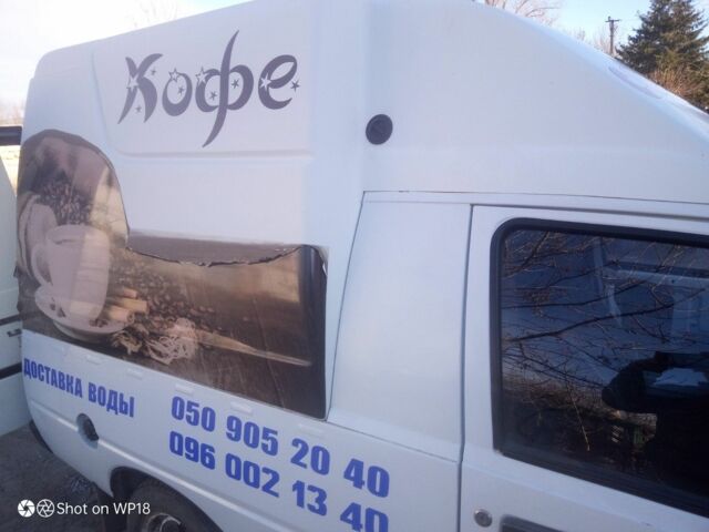 Белый ЗАЗ 1102 Таврия, объемом двигателя 1.2 л и пробегом 150 тыс. км за 3000 $, фото 15 на Automoto.ua