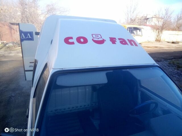 Белый ЗАЗ 1102 Таврия, объемом двигателя 1.2 л и пробегом 150 тыс. км за 3000 $, фото 6 на Automoto.ua