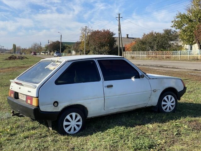 Белый ЗАЗ 1102 Таврия, объемом двигателя 0 л и пробегом 111 тыс. км за 476 $, фото 1 на Automoto.ua