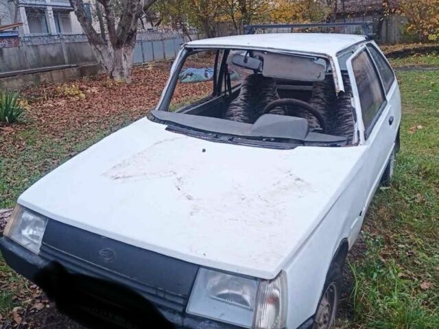 Белый ЗАЗ 1102 Таврия, объемом двигателя 1.1 л и пробегом 1 тыс. км за 250 $, фото 1 на Automoto.ua