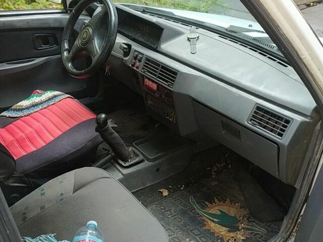 Білий ЗАЗ 1102 Таврія, об'ємом двигуна 0 л та пробігом 227 тис. км за 850 $, фото 5 на Automoto.ua