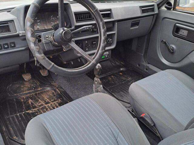 Белый ЗАЗ 1102 Таврия, объемом двигателя 1.1 л и пробегом 1000 тыс. км за 600 $, фото 5 на Automoto.ua