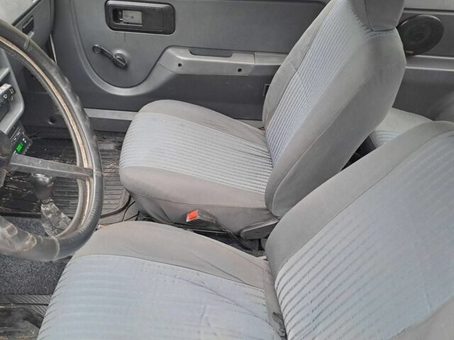 Белый ЗАЗ 1102 Таврия, объемом двигателя 1.1 л и пробегом 1000 тыс. км за 600 $, фото 6 на Automoto.ua