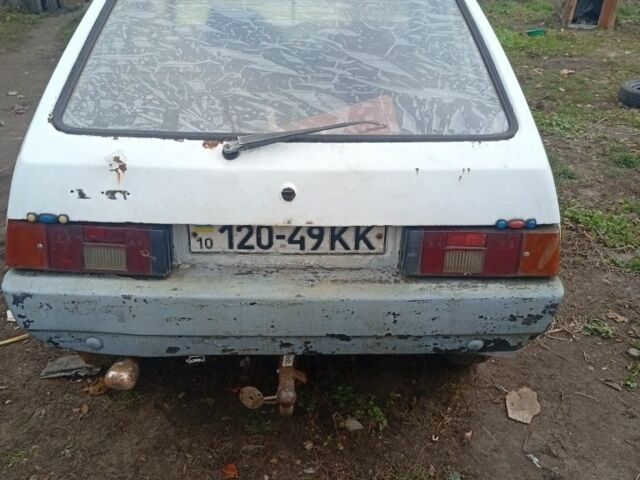 Белый ЗАЗ 1102 Таврия, объемом двигателя 1 л и пробегом 80 тыс. км за 239 $, фото 4 на Automoto.ua
