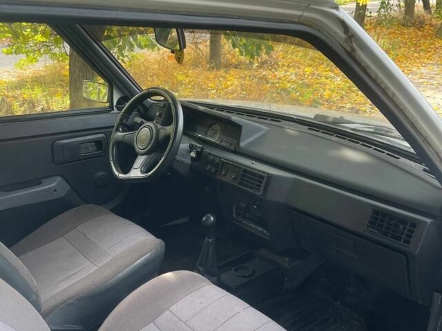 Белый ЗАЗ 1102 Таврия, объемом двигателя 1.2 л и пробегом 100 тыс. км за 750 $, фото 7 на Automoto.ua