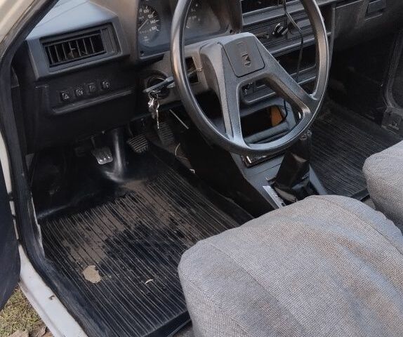 Белый ЗАЗ 1102 Таврия, объемом двигателя 2 л и пробегом 45 тыс. км за 596 $, фото 6 на Automoto.ua