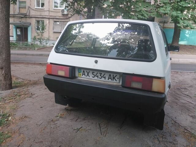 Белый ЗАЗ 1102 Таврия, объемом двигателя 1 л и пробегом 2 тыс. км за 900 $, фото 1 на Automoto.ua