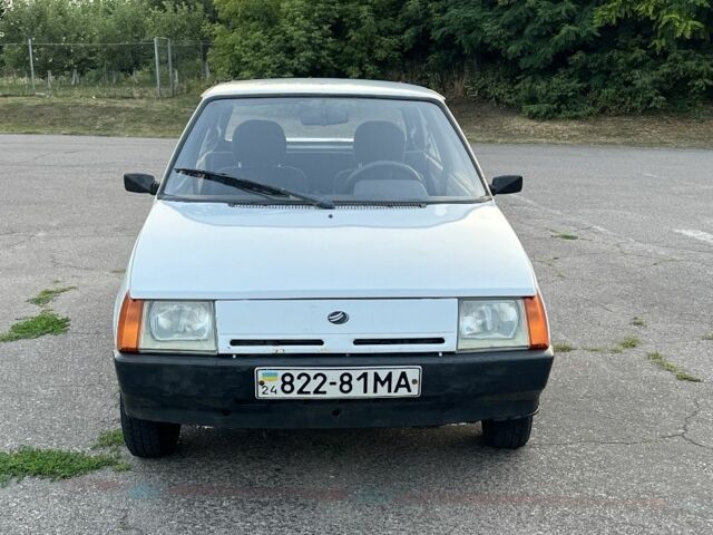 Белый ЗАЗ 1102 Таврия, объемом двигателя 0 л и пробегом 100 тыс. км за 1200 $, фото 2 на Automoto.ua