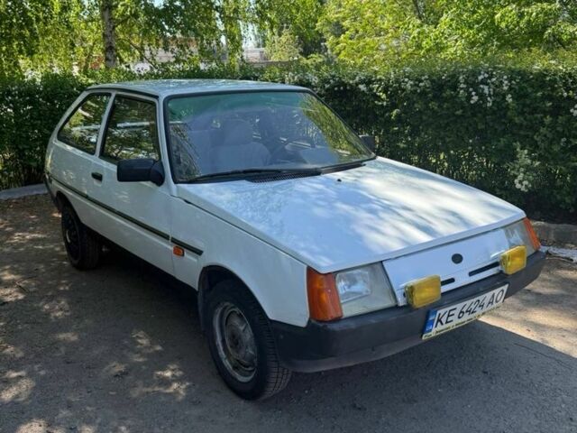 Белый ЗАЗ 1102 Таврия, объемом двигателя 1.1 л и пробегом 35 тыс. км за 900 $, фото 1 на Automoto.ua