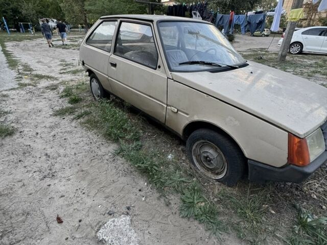Бежевый ЗАЗ 1102 Таврия, объемом двигателя 1.1 л и пробегом 65 тыс. км за 364 $, фото 1 на Automoto.ua