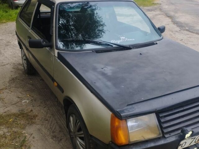 Бежевый ЗАЗ 1102 Таврия, объемом двигателя 0 л и пробегом 20 тыс. км за 597 $, фото 4 на Automoto.ua