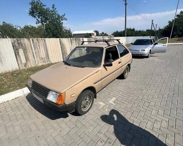 Бежевый ЗАЗ 1102 Таврия, объемом двигателя 1.1 л и пробегом 300 тыс. км за 700 $, фото 7 на Automoto.ua