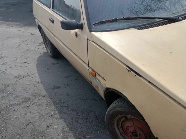 Бежевый ЗАЗ 1102 Таврия, объемом двигателя 0 л и пробегом 10 тыс. км за 357 $, фото 3 на Automoto.ua