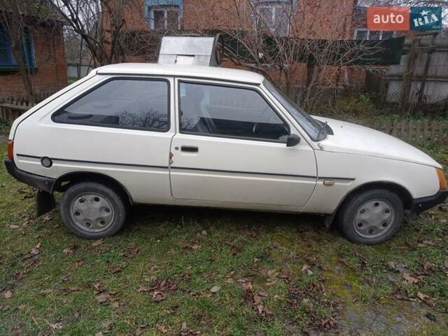 Бежевый ЗАЗ 1102 Таврия, объемом двигателя 1.2 л и пробегом 120 тыс. км за 1000 $, фото 1 на Automoto.ua