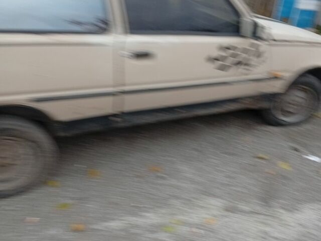 Бежевый ЗАЗ 1102 Таврия, объемом двигателя 1.1 л и пробегом 124 тыс. км за 202 $, фото 2 на Automoto.ua