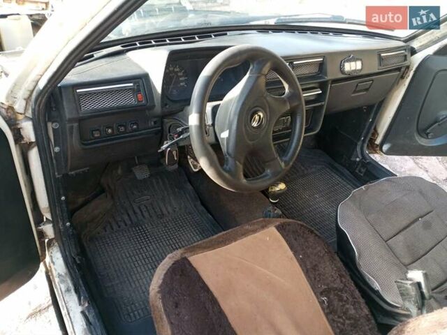 Бежевый ЗАЗ 1102 Таврия, объемом двигателя 1.1 л и пробегом 150 тыс. км за 850 $, фото 15 на Automoto.ua
