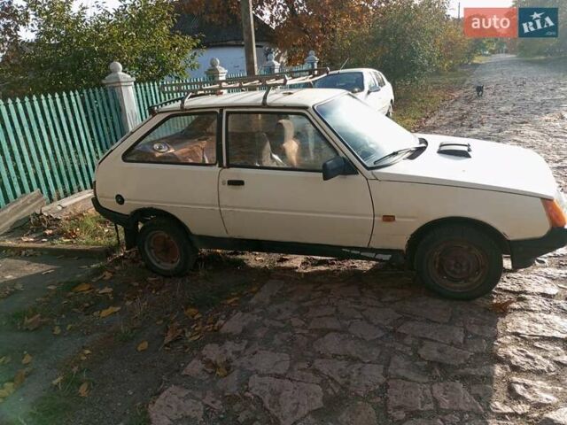 Бежевый ЗАЗ 1102 Таврия, объемом двигателя 1.1 л и пробегом 150 тыс. км за 850 $, фото 4 на Automoto.ua