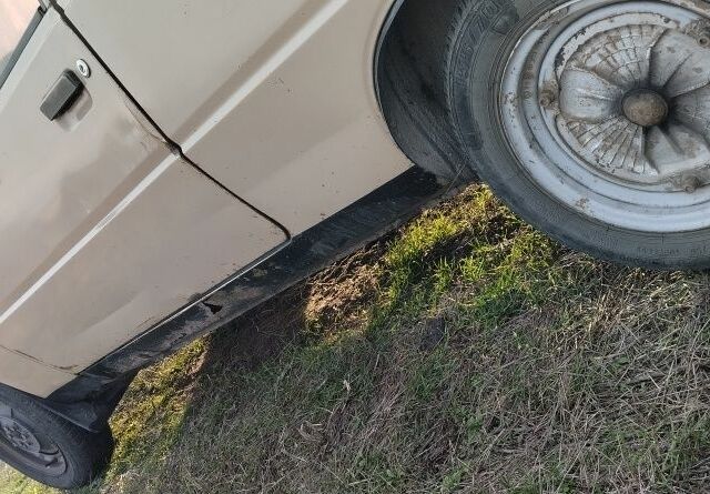 Бежевый ЗАЗ 1102 Таврия, объемом двигателя 0 л и пробегом 90 тыс. км за 355 $, фото 2 на Automoto.ua