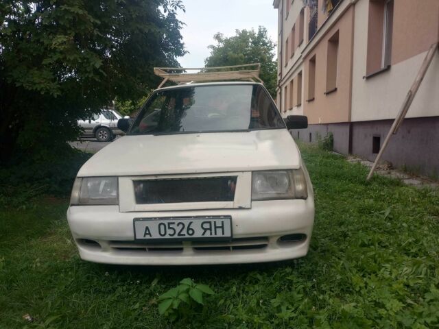 Бежевый ЗАЗ 1102 Таврия, объемом двигателя 1.1 л и пробегом 300 тыс. км за 358 $, фото 2 на Automoto.ua