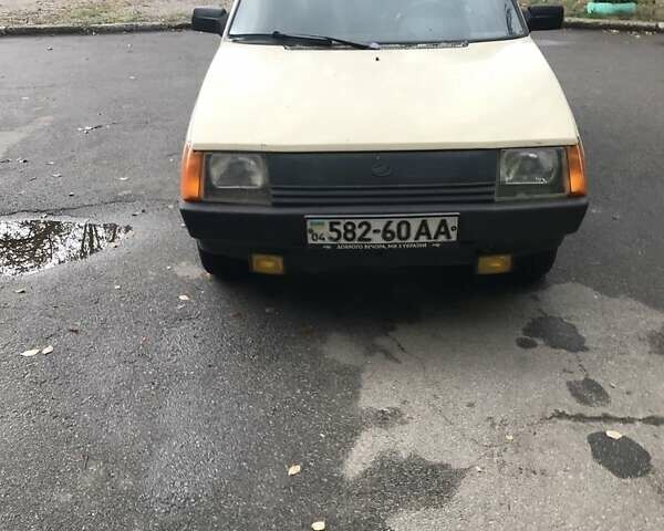 Бежевый ЗАЗ 1102 Таврия, объемом двигателя 1.1 л и пробегом 154 тыс. км за 598 $, фото 1 на Automoto.ua